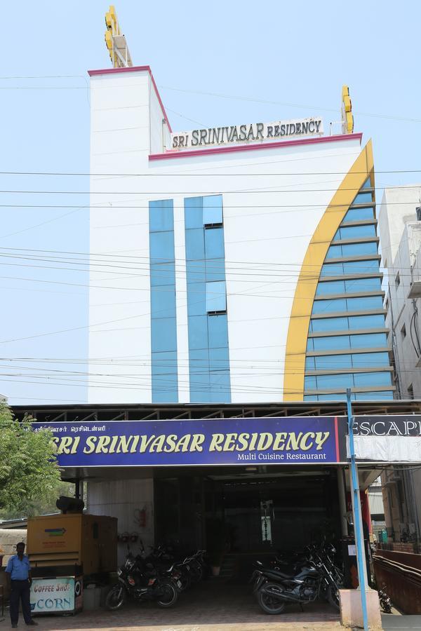 韦洛尔 Sri Srinivasar Residency酒店 外观 照片